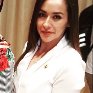 Meet your Posher, Mayra